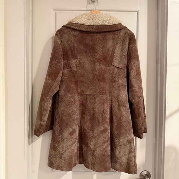 Vintage Heeksuede Brown Shearling Double-Breasted Coat Size Medium - Picture 3 of 8